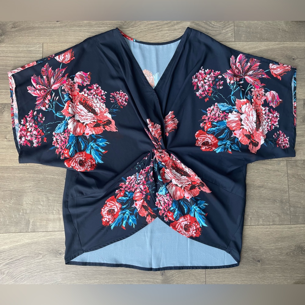 Women’s Blouse